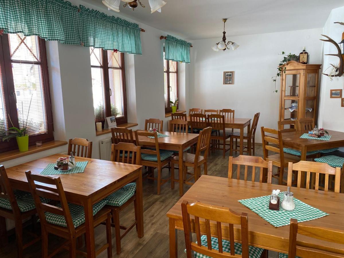Pension Holiday Vrchlabí Exteriör bild