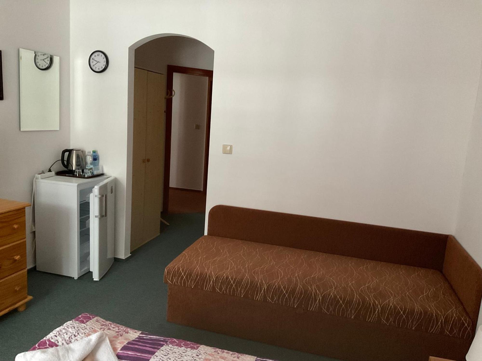 Pension Holiday Vrchlabí Exteriör bild