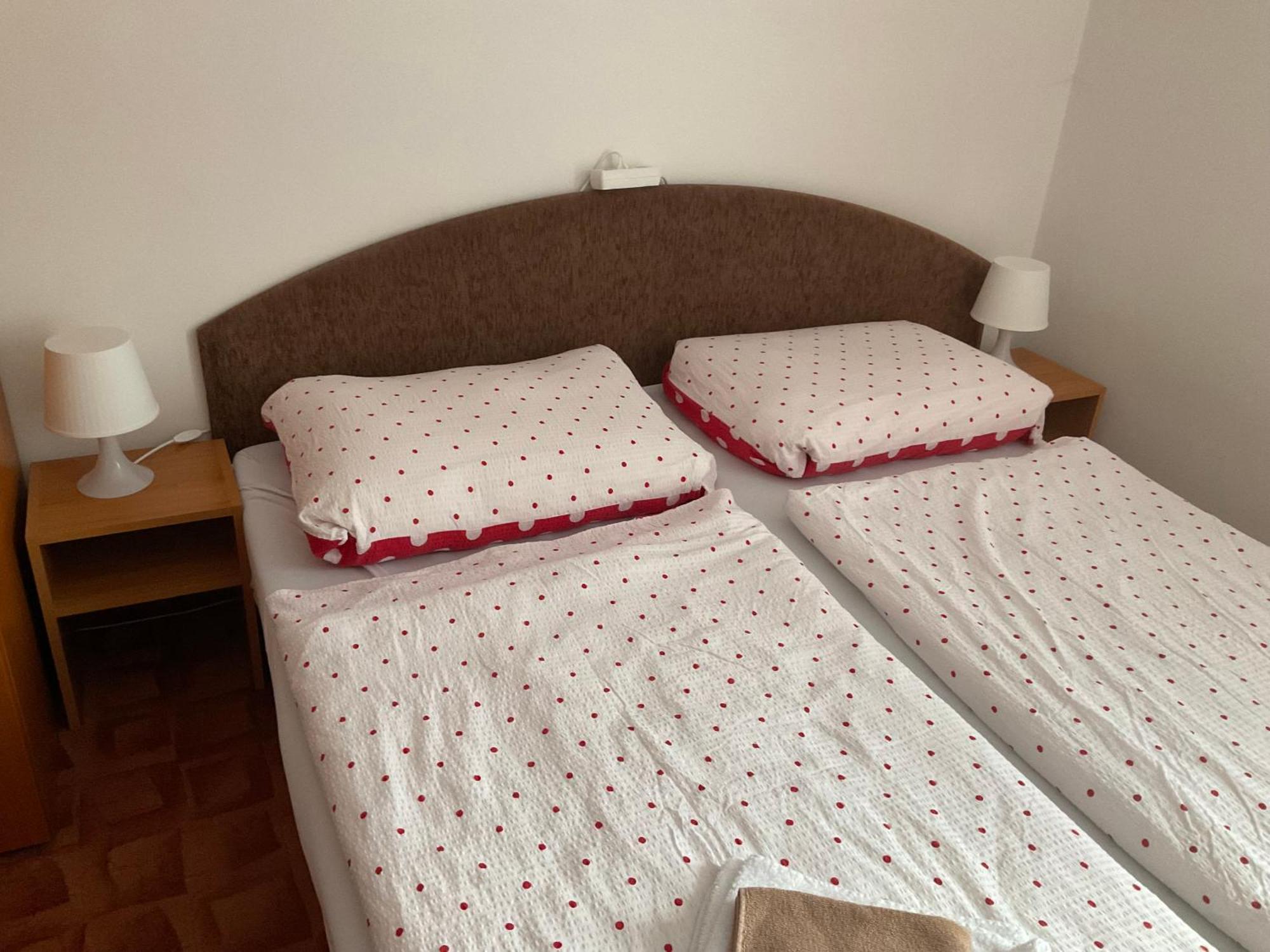 Pension Holiday Vrchlabí Exteriör bild