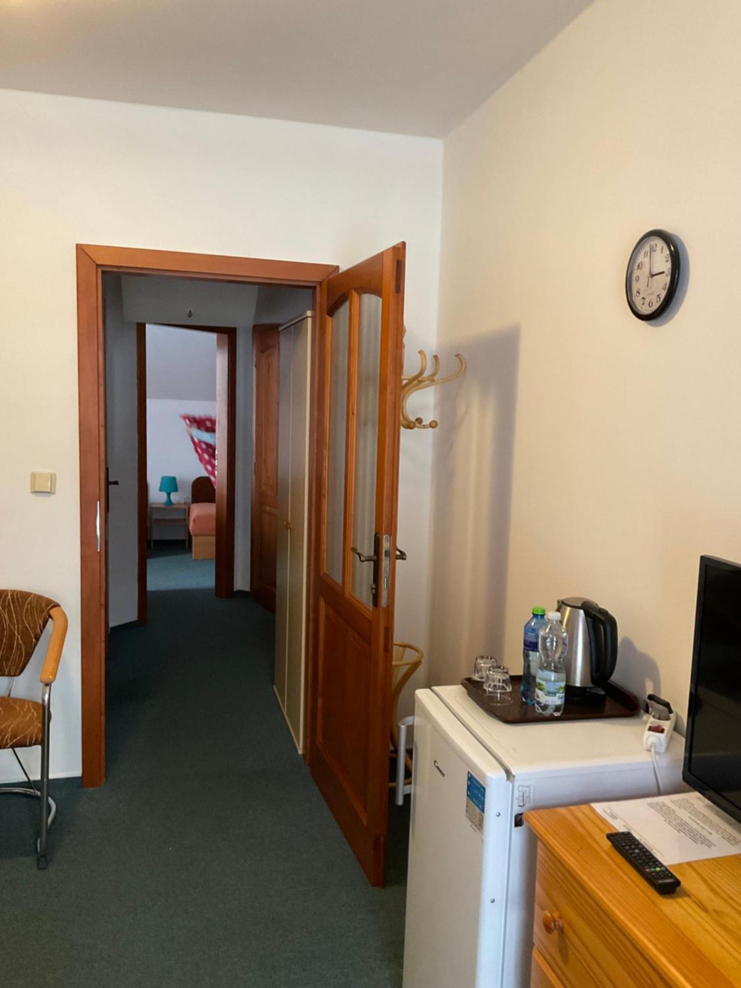 Pension Holiday Vrchlabí Exteriör bild