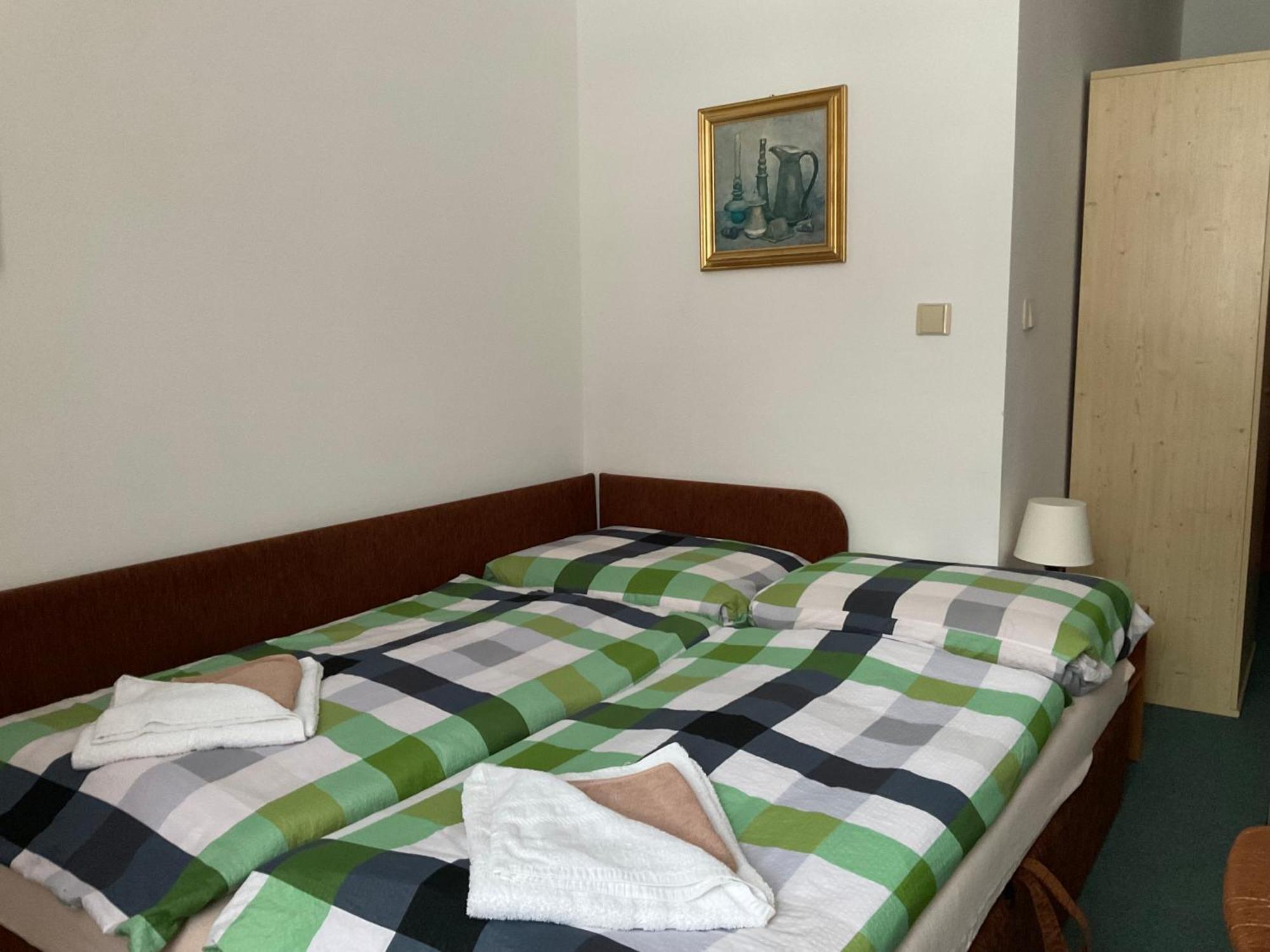 Pension Holiday Vrchlabí Exteriör bild