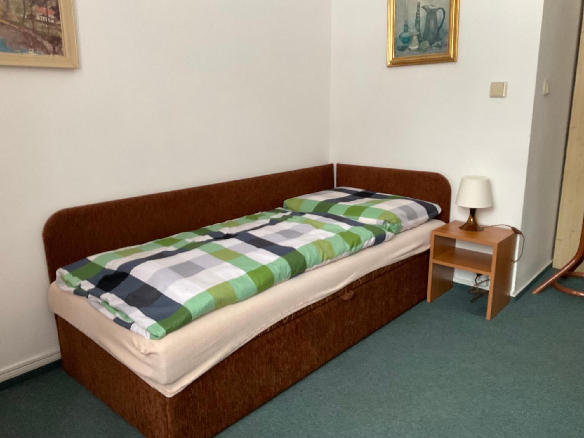 Pension Holiday Vrchlabí Exteriör bild